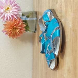Salt water sandals in turquoise size 11